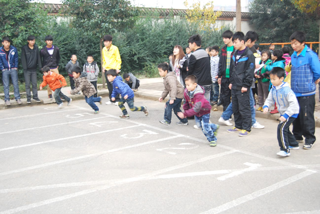 達(dá)標(biāo)運動會50M往返跑