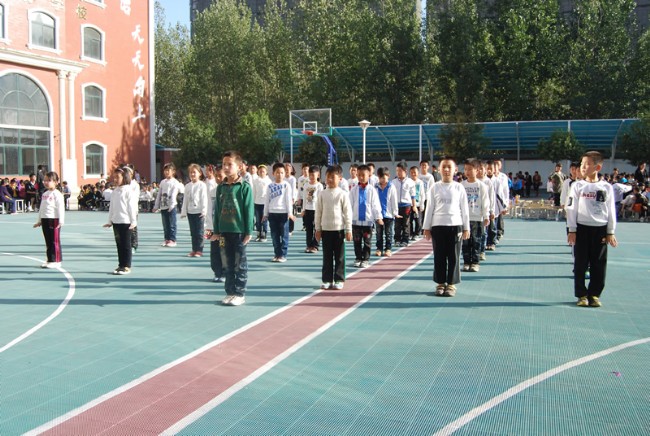 洛陽東方外國語學校武術(shù)操比賽