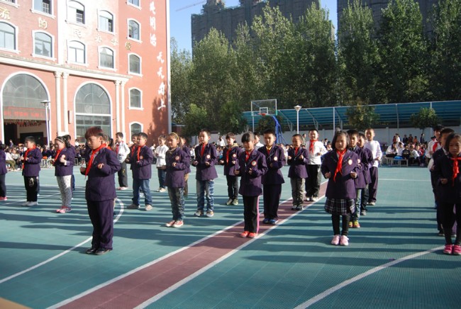 洛陽東方外國語學校武術(shù)操比賽