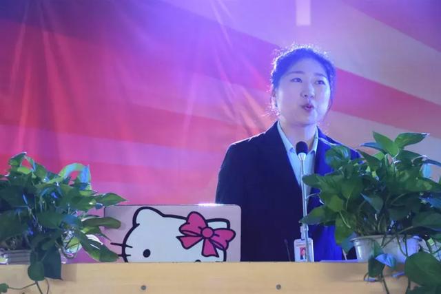 讓我們在愛和信任中相遇—洛陽東外二年級家長學校