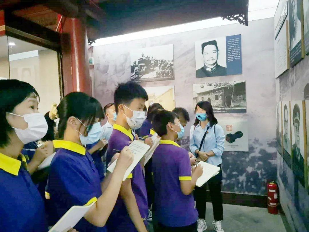 銘記歷史，奮發(fā)圖強--洛陽東外初中部“九一八”事變紀念活動