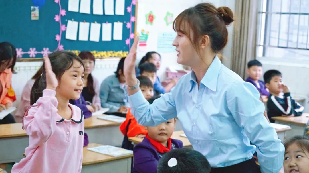 激活自主課堂，點(diǎn)燃研究熱情丨東外小學(xué)部名師引領(lǐng)課活動紀(jì)實(shí)