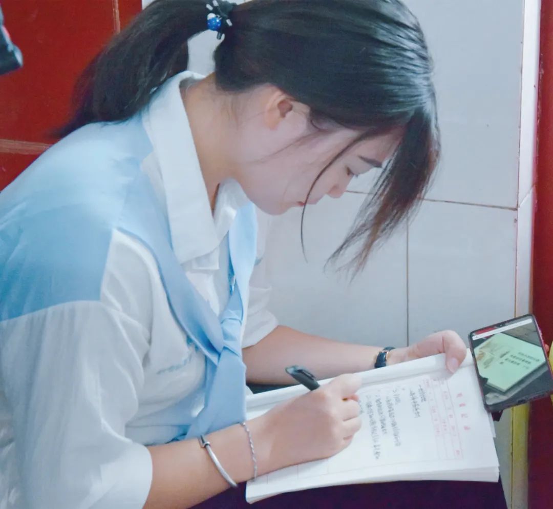 激活自主課堂，點(diǎn)燃研究熱情丨東外小學(xué)部名師引領(lǐng)課活動紀(jì)實(shí)