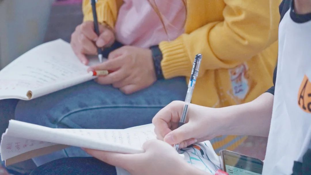 激活自主課堂，點(diǎn)燃研究熱情丨東外小學(xué)部名師引領(lǐng)課活動紀(jì)實(shí)