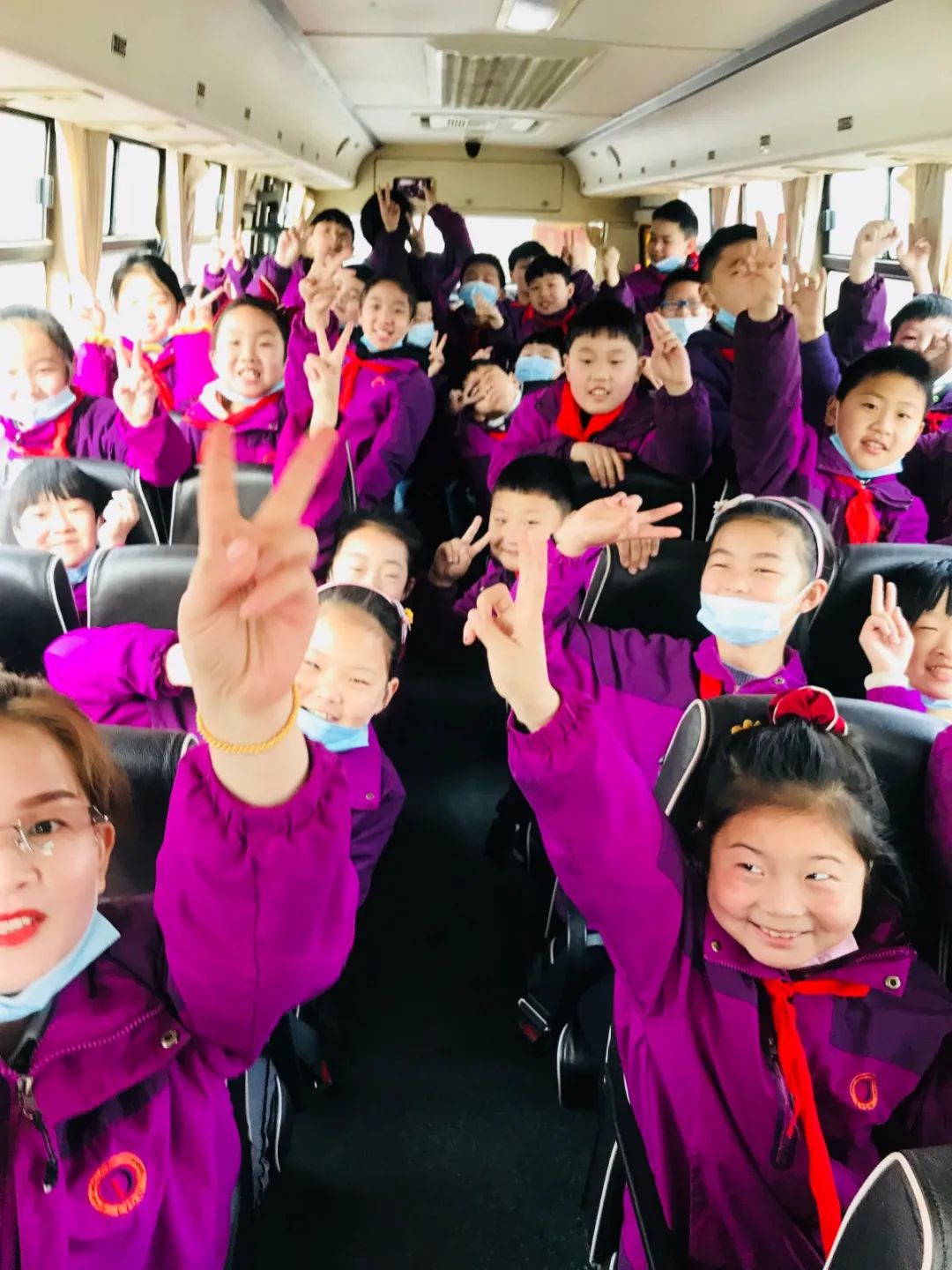遇見春天 感受牧場生命能量—洛陽東外小學(xué)部研學(xué)系列活動(二)