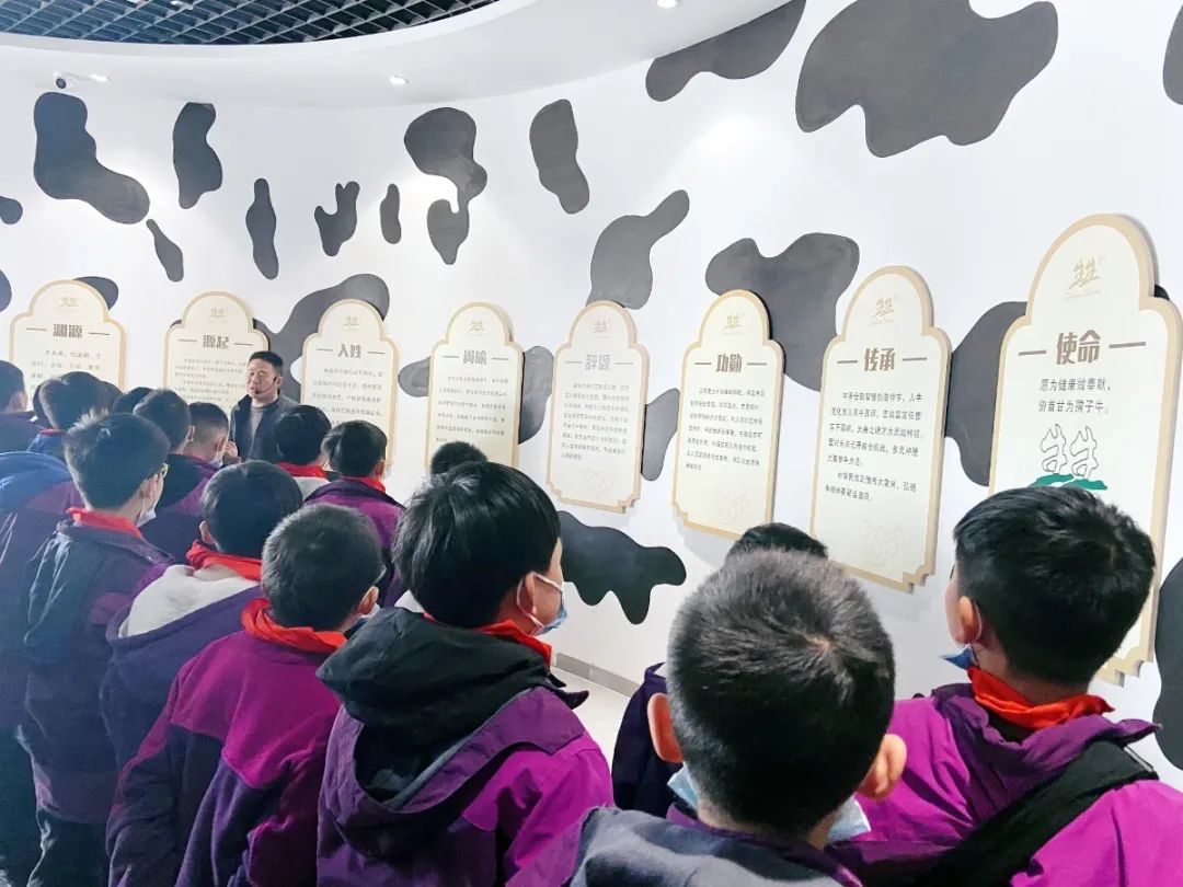 遇見春天 感受牧場生命能量—洛陽東外小學(xué)部研學(xué)系列活動(二)