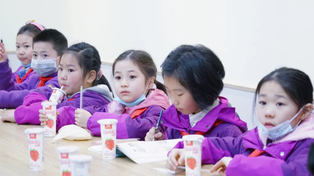 遇見春天 感受牧場生命能量—洛陽東外小學(xué)部研學(xué)系列活動(二)