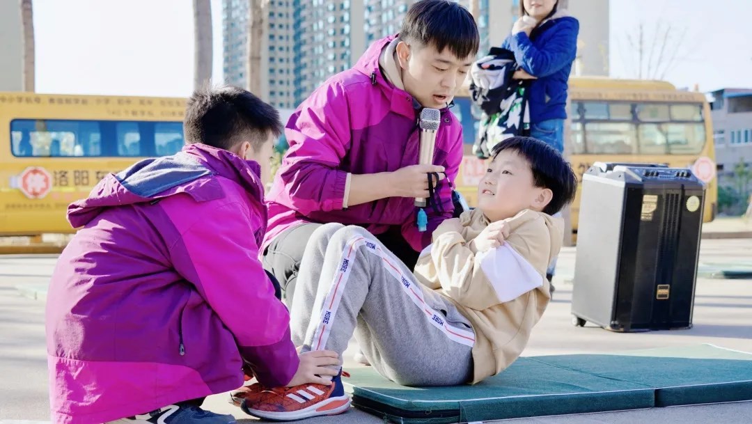 運(yùn)動(dòng)綻放光彩，健康伴我成長(zhǎng)丨洛陽(yáng)東外小學(xué)部體質(zhì)健康達(dá)標(biāo)運(yùn)動(dòng)會(huì)