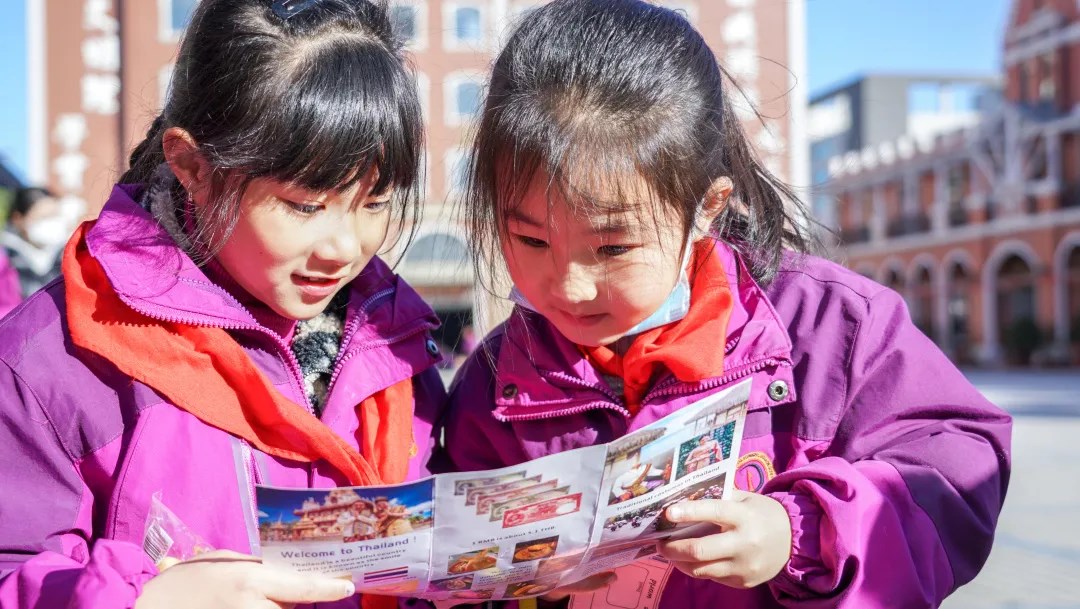 燦爛十一月，“英”你而精彩——洛陽東外小學部英語節(jié)