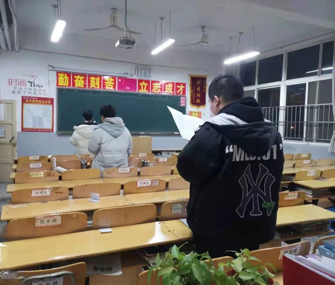 「東外高中部」興傳統(tǒng)厚植根脈，攜春光奔赴未來(lái)