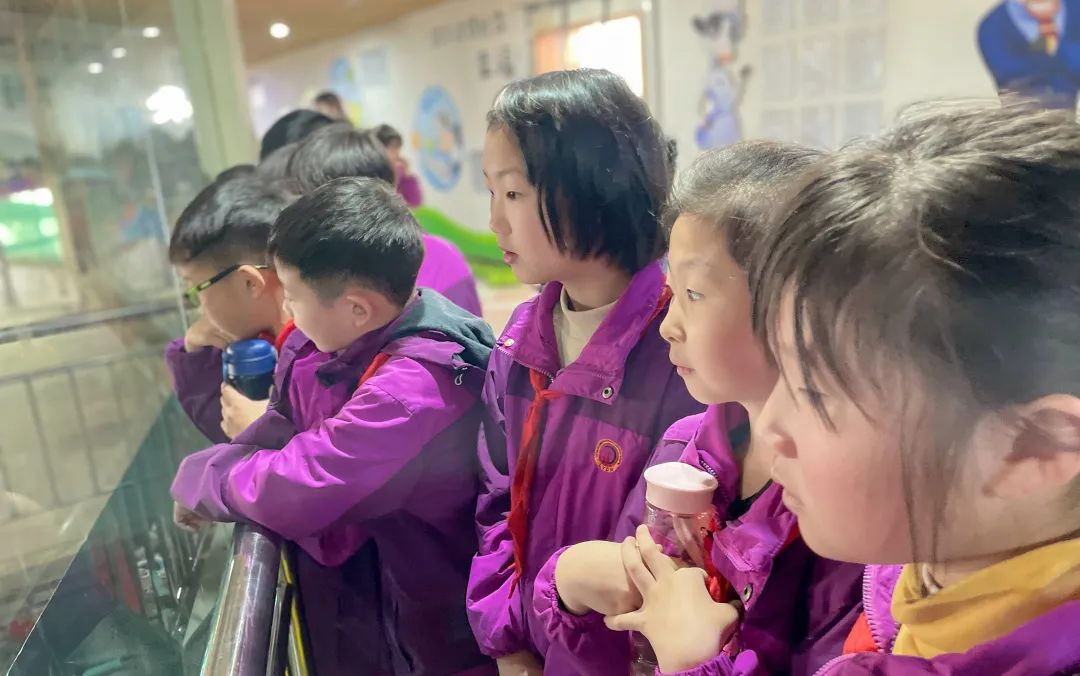 不負(fù)春光，快樂成長——洛陽東外小學(xué)部三年級研學(xué)旅行