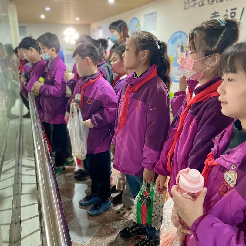 不負(fù)春光，快樂成長——洛陽東外小學(xué)部三年級研學(xué)旅行