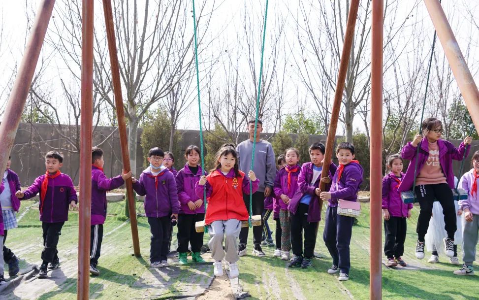 不負(fù)春光，快樂成長——洛陽東外小學(xué)部三年級研學(xué)旅行