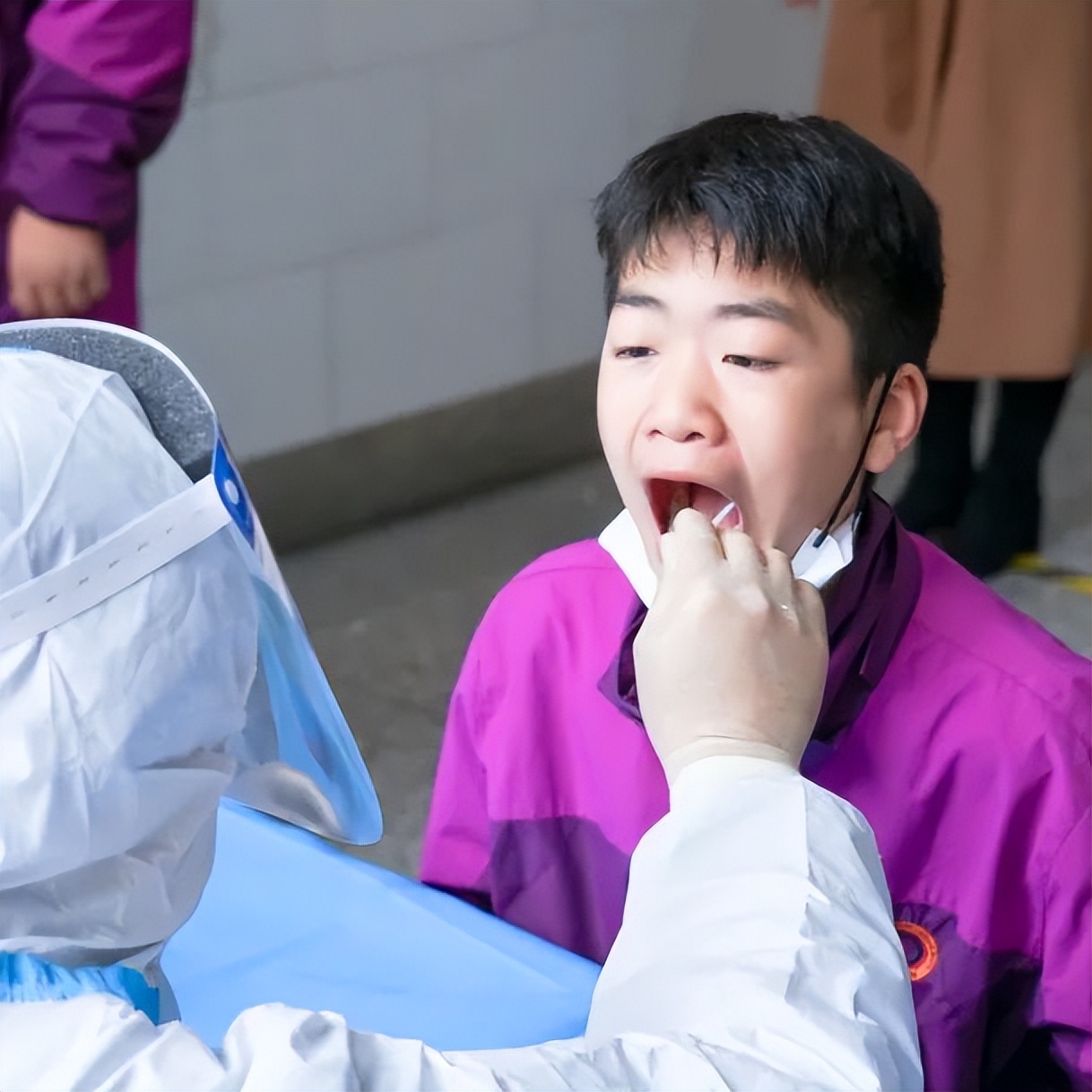 繁花似錦綻校園，核檢護(hù)航保平安