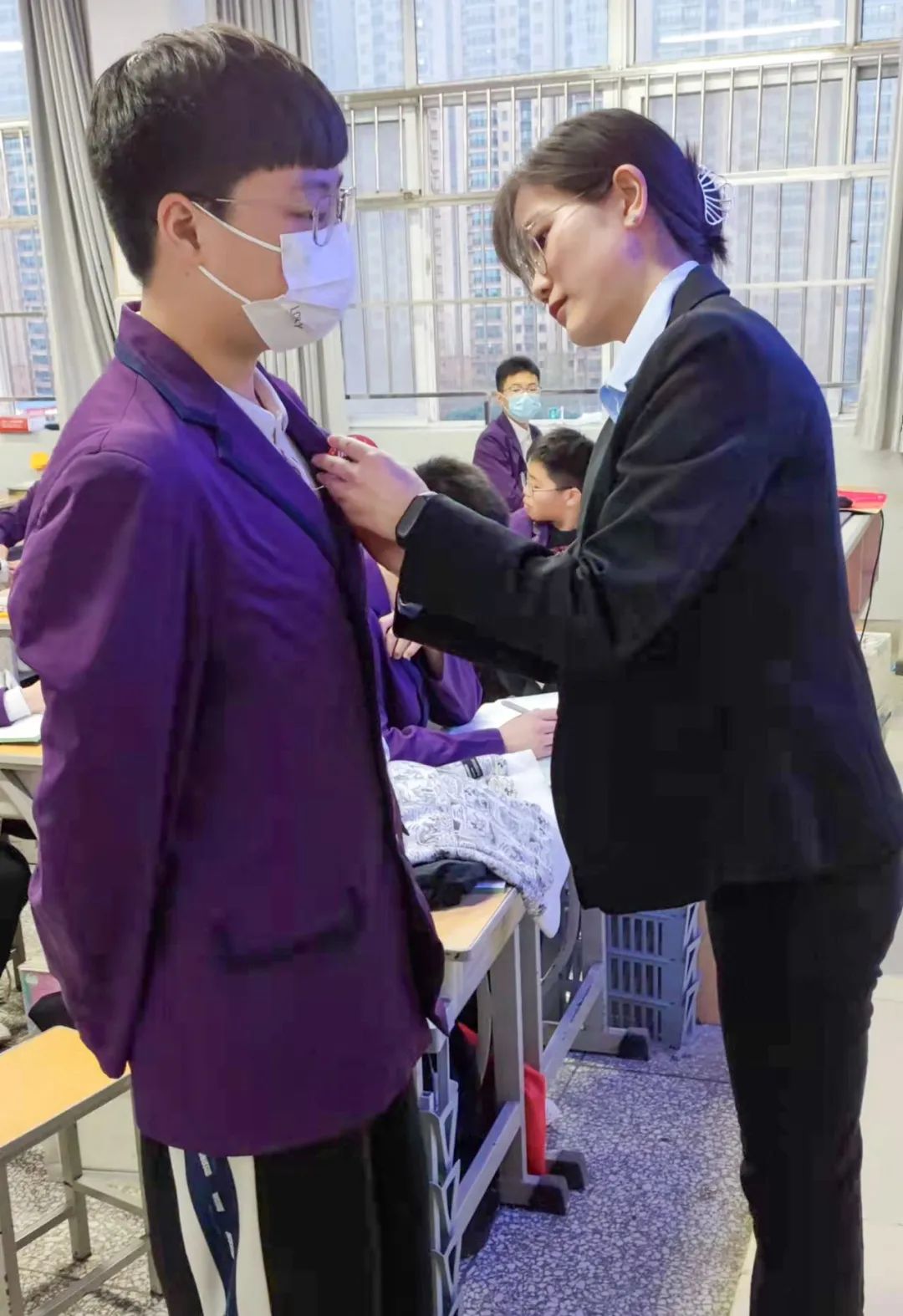 心存凌云志，一起向未來丨洛陽東外2022中考線上百日沖刺誓師大會