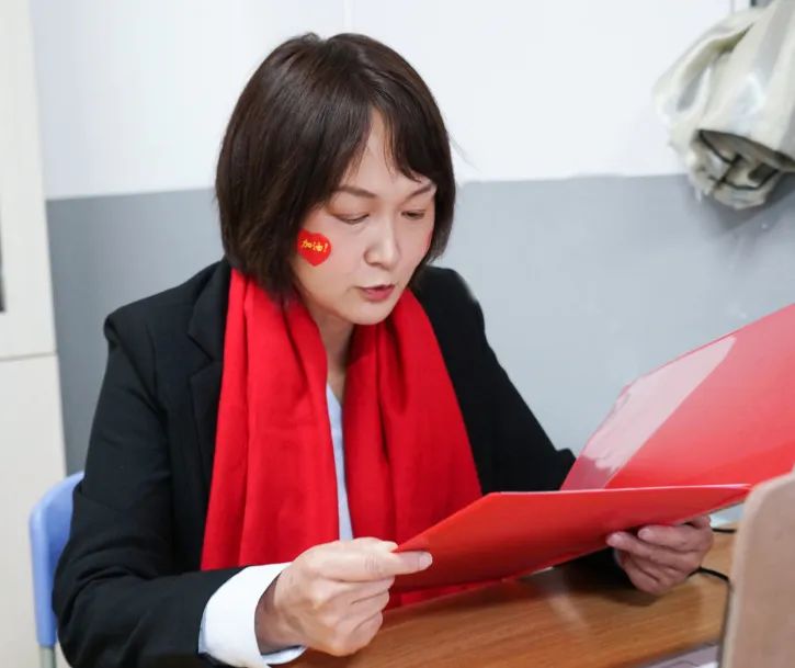 心存凌云志，一起向未來丨洛陽東外2022中考線上百日沖刺誓師大會