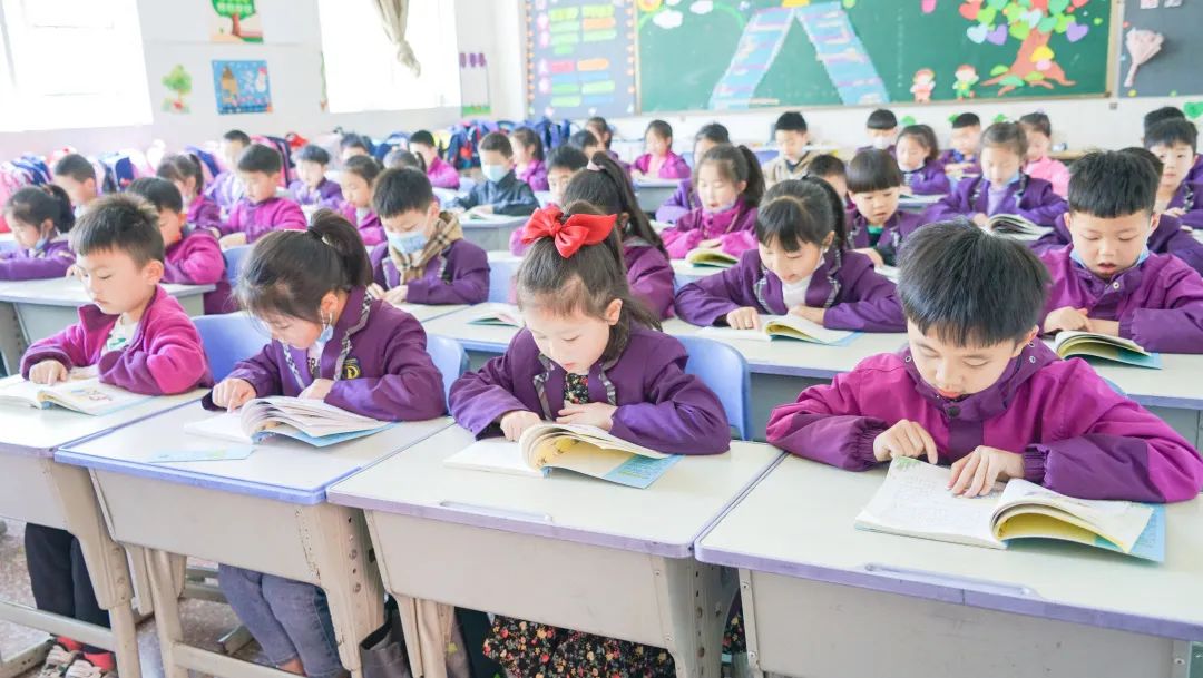 書香陪伴，傳遞智慧丨洛陽東外小學(xué)部書香校園系列活動(dòng)