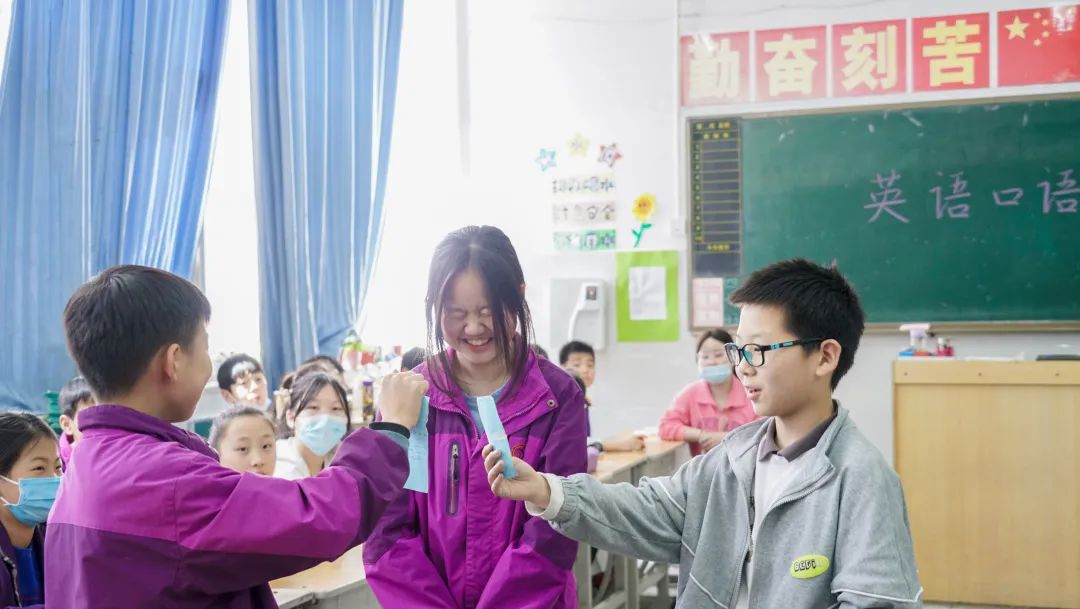 聲聲入耳，處處精彩丨洛陽東外小學部五年級英語口語測試