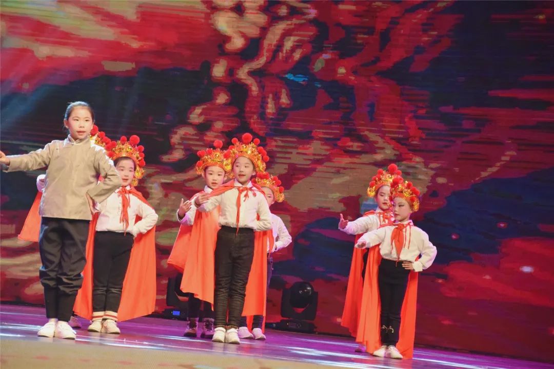洛陽東方外國(guó)語學(xué)校小學(xué)部簡(jiǎn)介